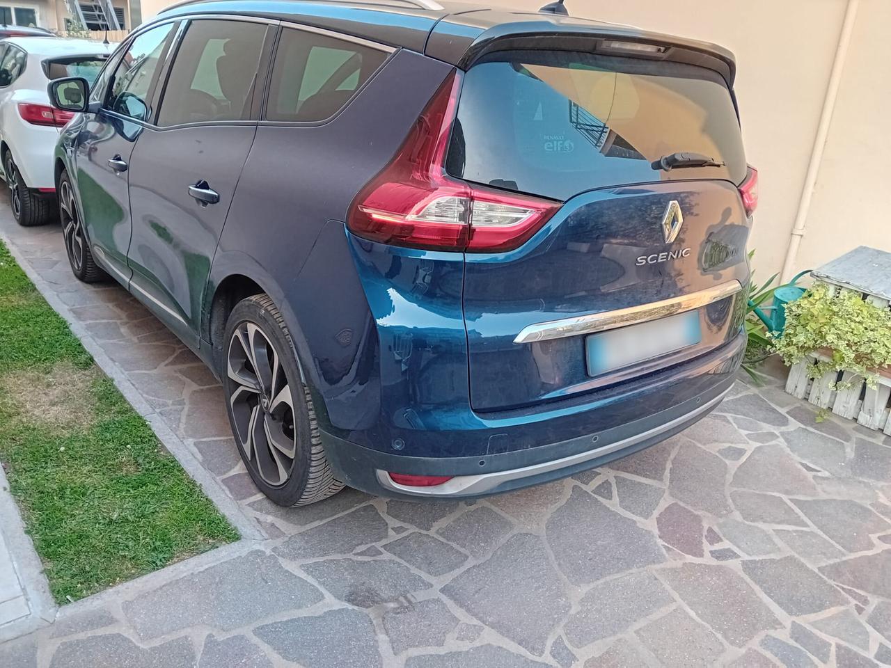 Renault Grand Scenic dCi 8V 110 CV Energy Intens