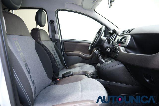 FIAT Panda Cross 0.9 TWINAIR TURBO S&S 4x4 NEOPATENTATI