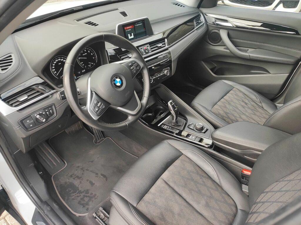 BMW X1 18 i xLine sDrive