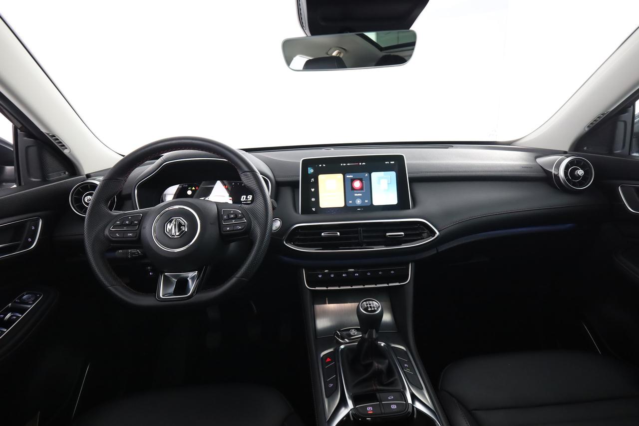 MG HS 1.5T-GDI Luxury