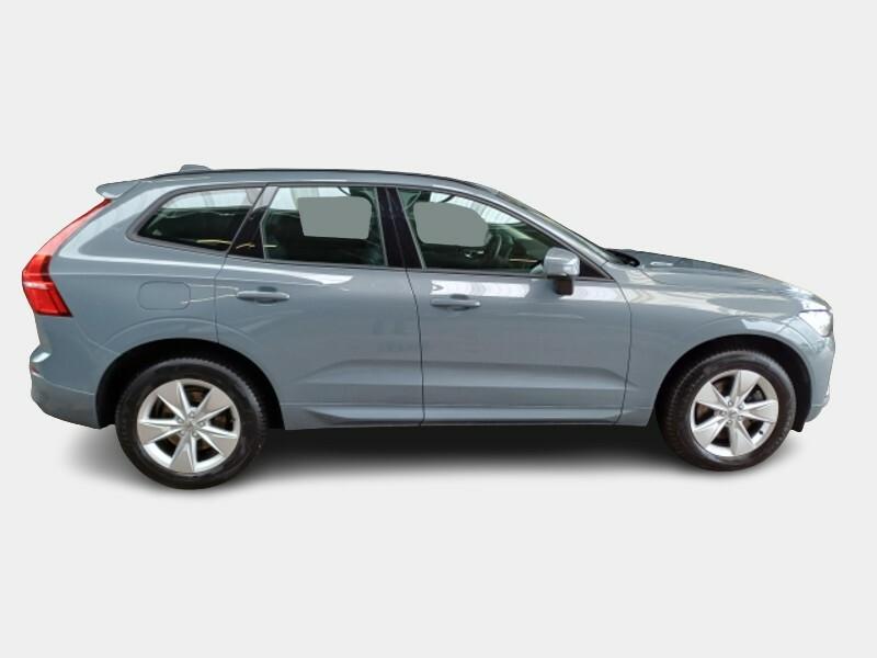 VOLVO XC60 B4 D AWD AUTOMATICO MOMENTUM SUV