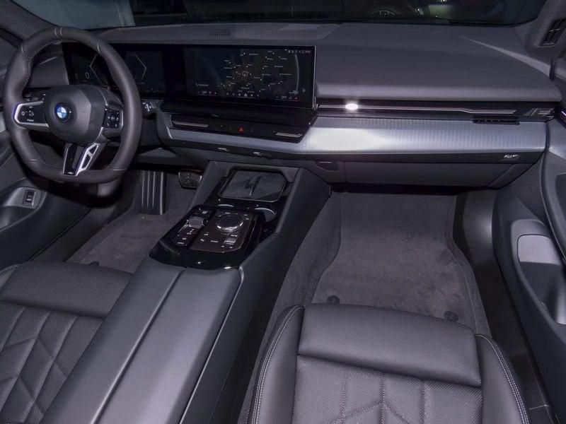 BMW Serie 5 520d 48V xDrive Touring Msport TETTO COCKPIT LED CAMERA