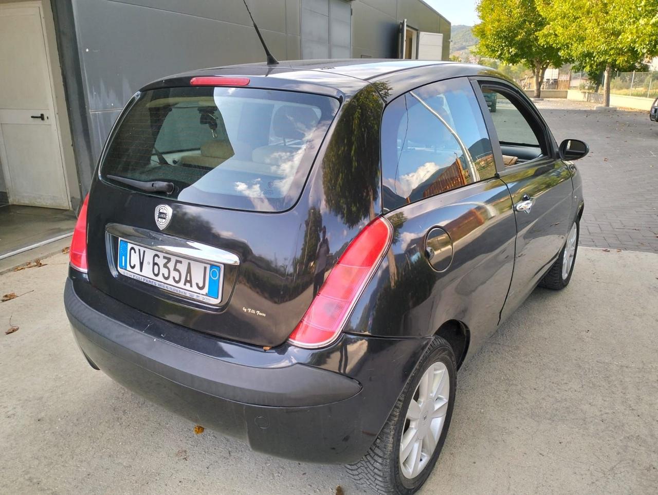 Lancia Ypsilon 1.3 Multijet 16V