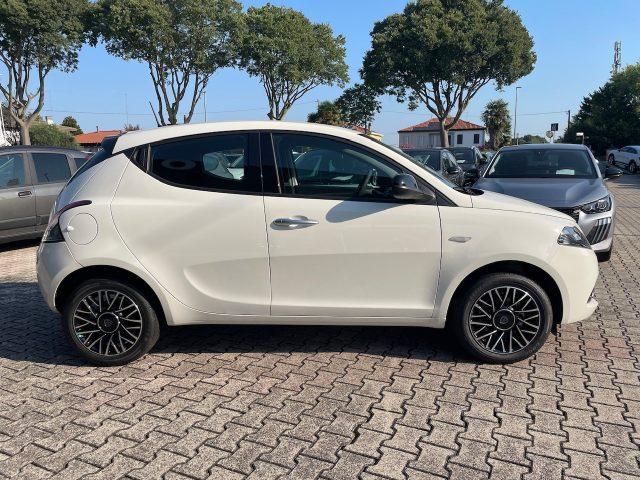 LANCIA Ypsilon 1.2 69 CV Ecochic GPL Platino