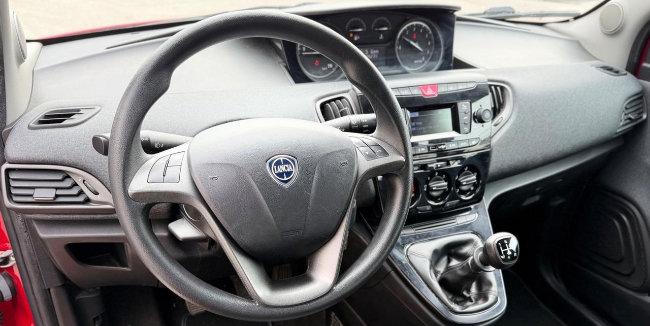 Lancia Ypsilon 0.9 Natural Power 84 Cv