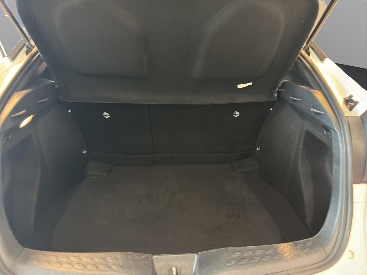 Toyota C-HR 1.8h Active e-cvt