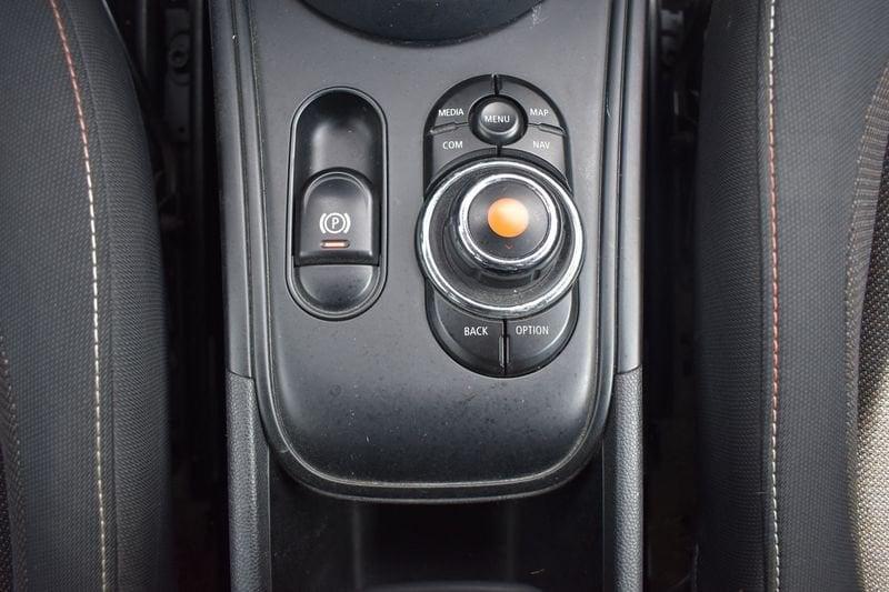 MINI Countryman Cooper D Business automatica