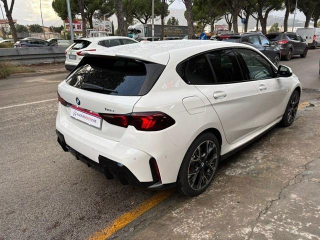 Bmw 118 118d 5p. Msport