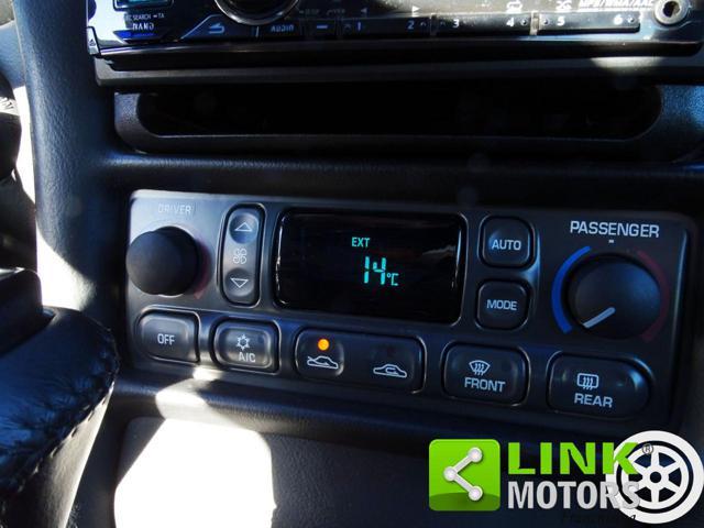 CHEVROLET Corvette C5 5.7 V8 Coupé