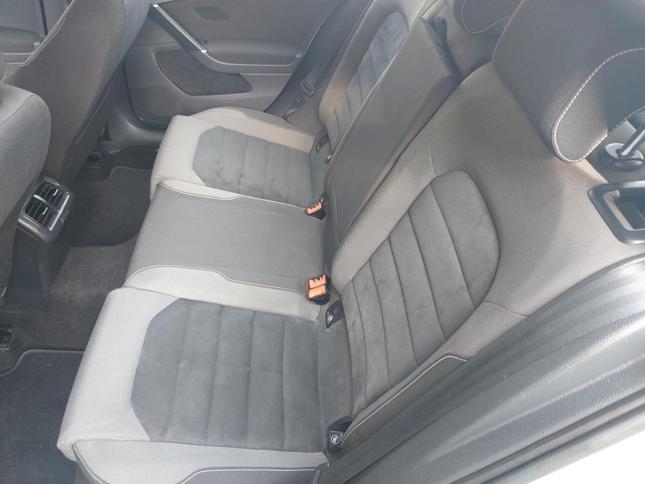Volkswagen Golf 1.6 TDI 110cv 5p. Km in auostrada