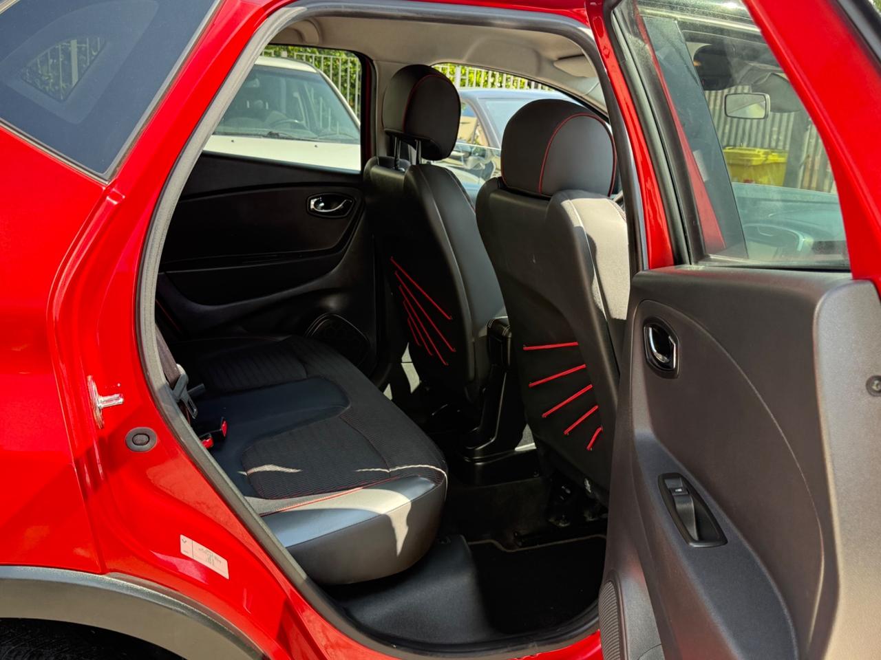 Renault Captur Aut. dCi 8V 90 CV EDC Start&Stop Energy Intens