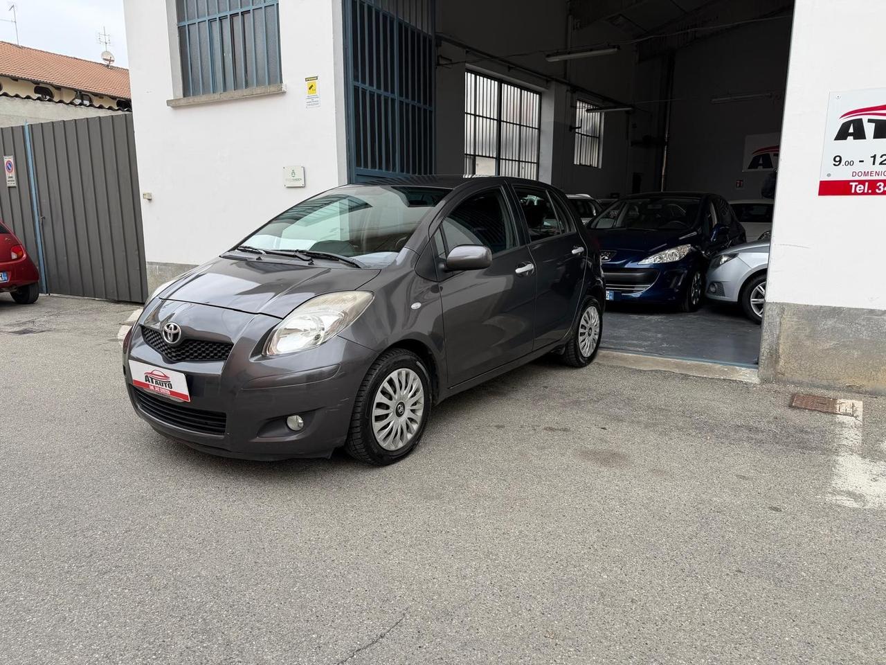 Toyota Yaris 1.3 5 porte Sol