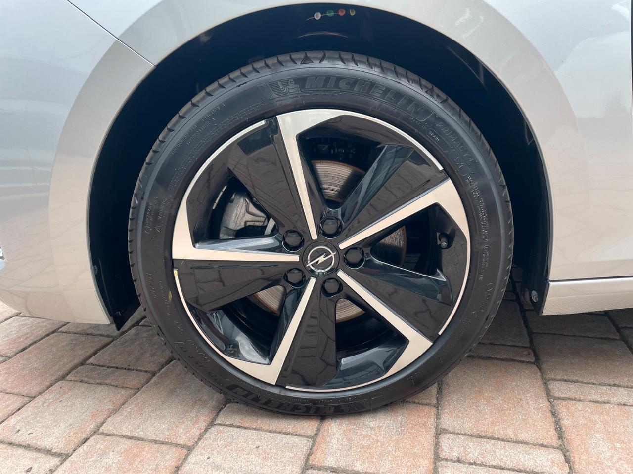 Opel Astra 1.2 Turbo 130 CV AT8 Sports Tourer GS