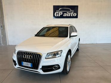 Audi Q5 2.0 TDI 177CV quattro S tronic S-LINE INTERNO/ ESTERNO