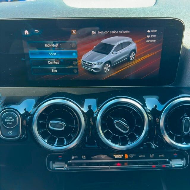 Mercedes-benz GLA 200 d Automatic Premium