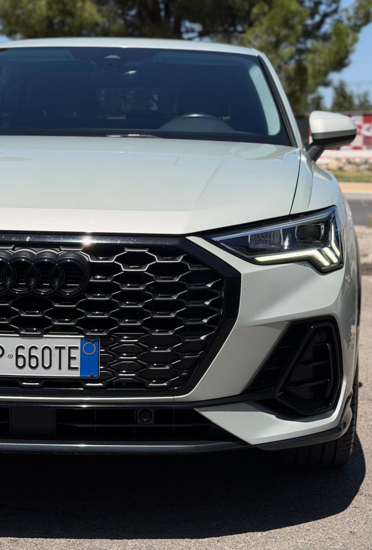 Audi Q3 SPB 35 2.0 Tdi 150CV SLINE Stronic