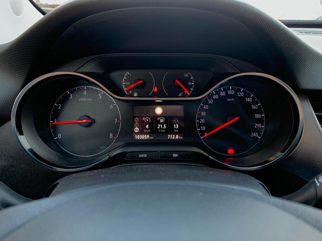 Opel Crossland X 1.2 12V