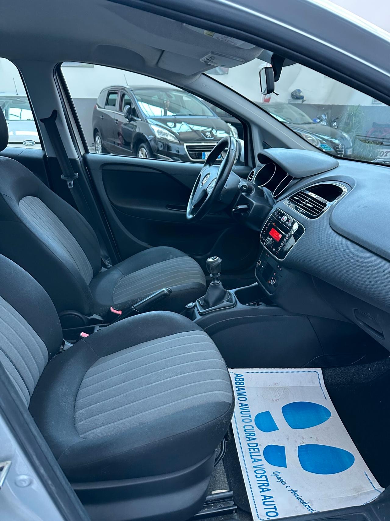 Fiat Punto 1.2 Benz, Euro 6, si neopat, uni propriet, perfetta