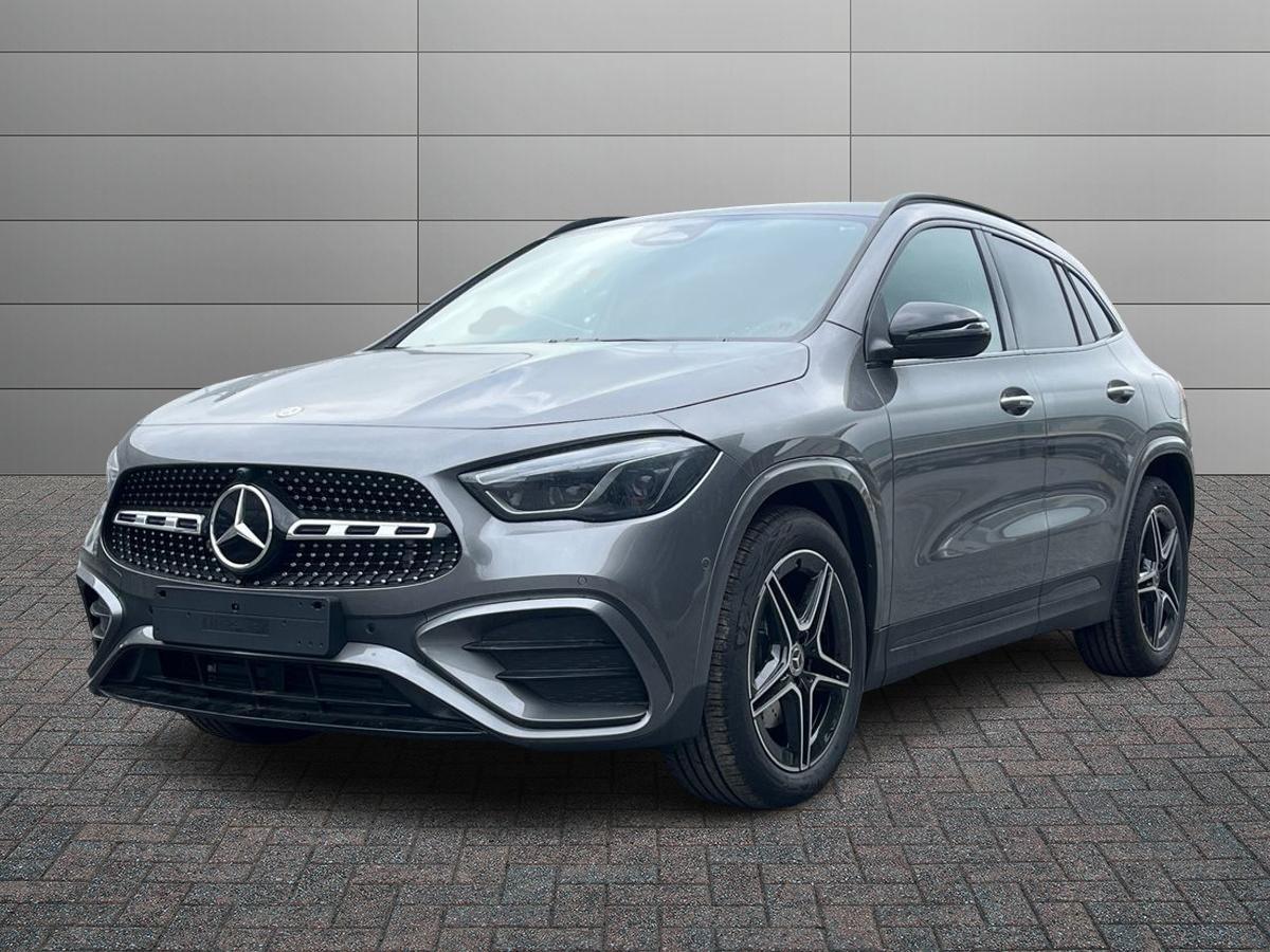 Mercedes-Benz GLA 180 d Automatic