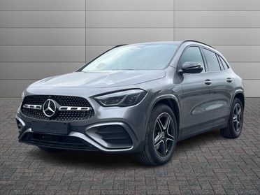 Mercedes-Benz GLA 180 d Automatic