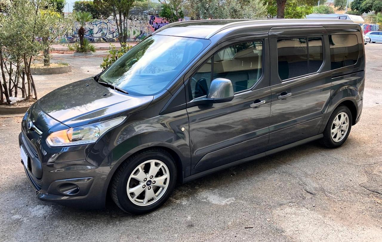 Ford Tourneo Connect7 1.5 TDCi 120cv aut Titanium
