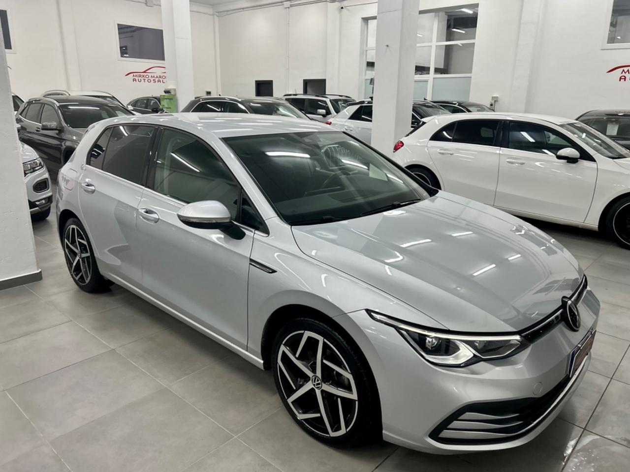 VW Golf 8 2.0 TDI DSG SCR Style FINANZIABILE
