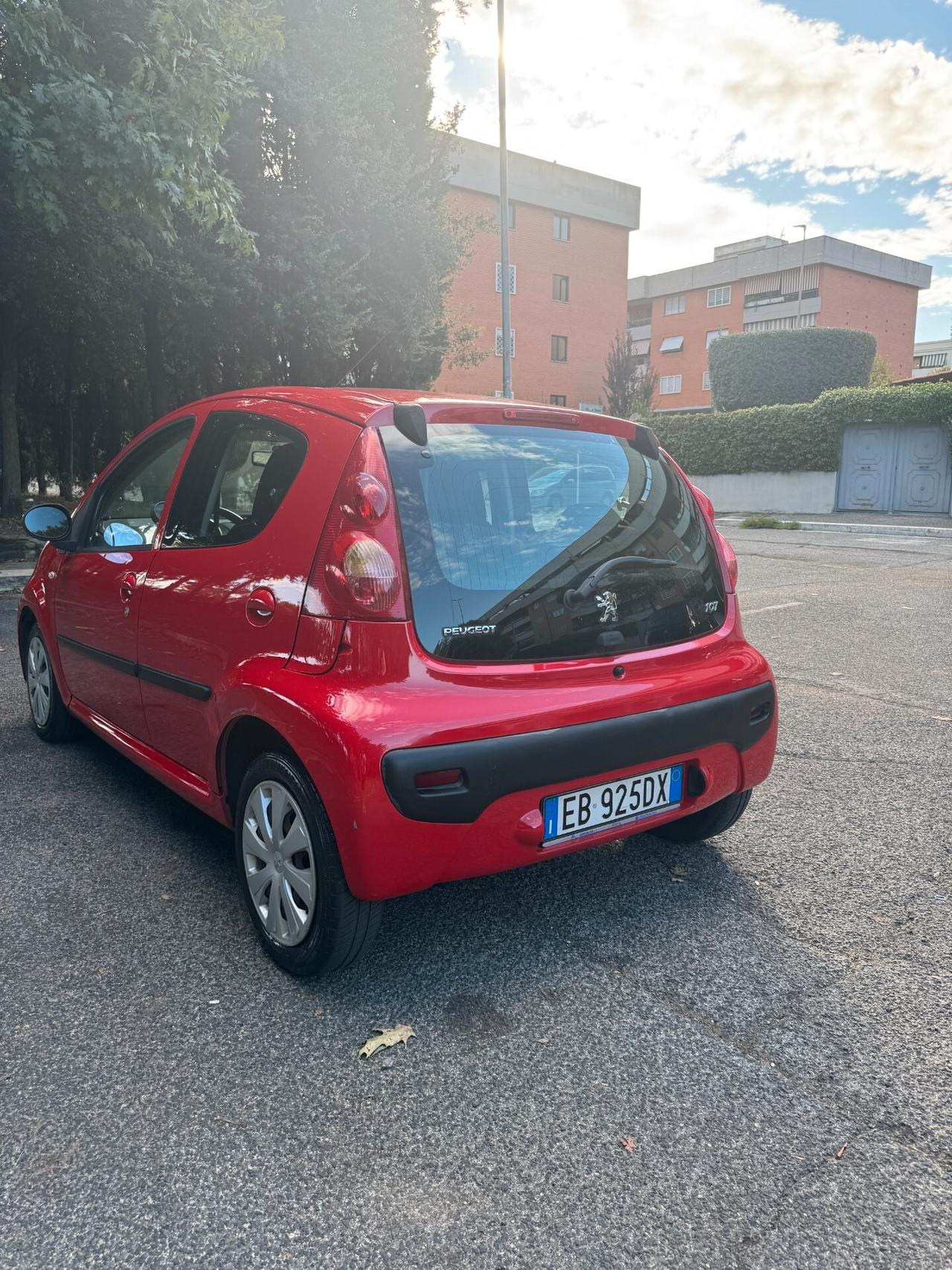 Peugeot 107 1.0 68CV 5p. Sweet Years