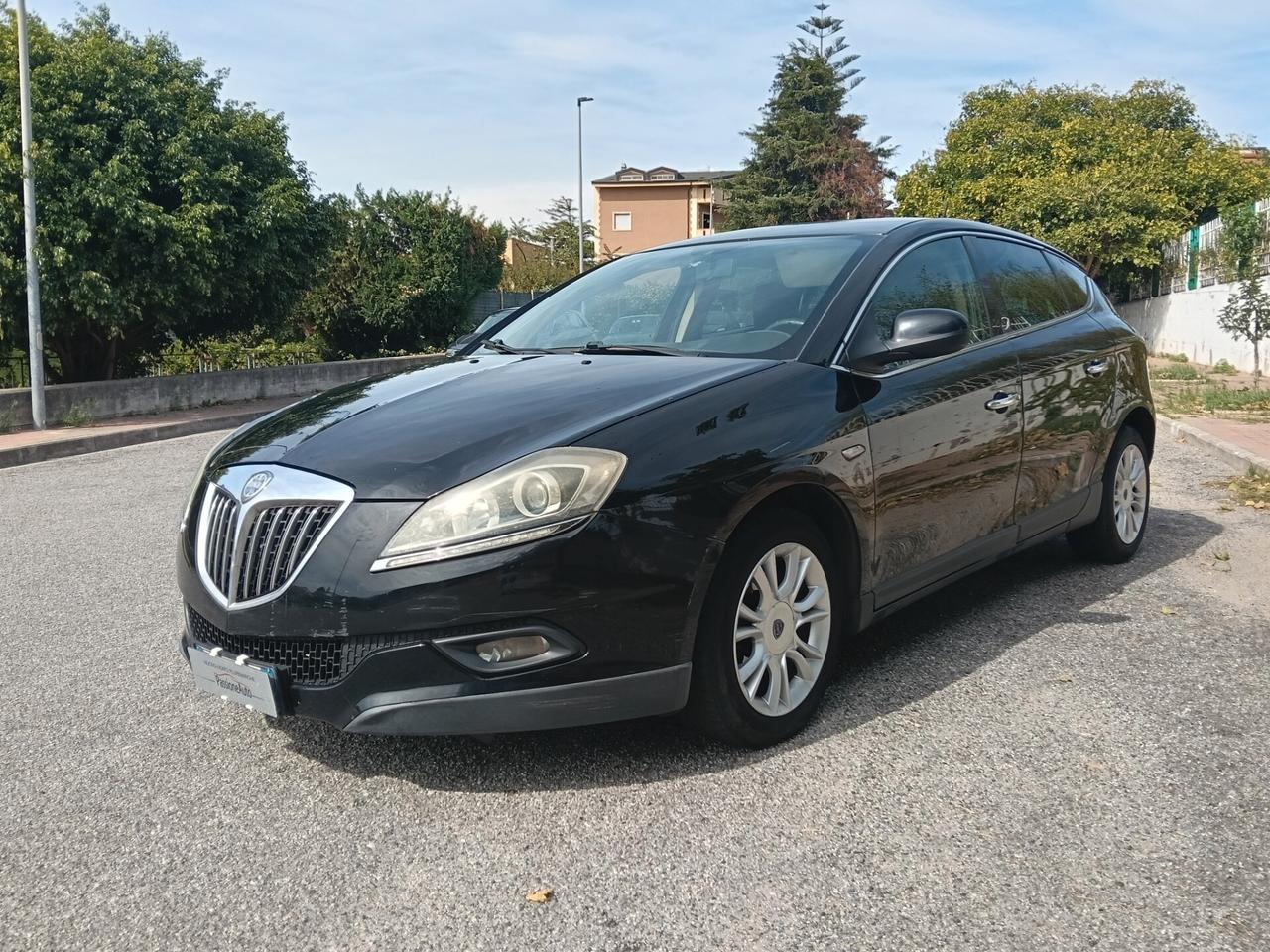 Lancia Delta 1.6 MJT DPF Argento