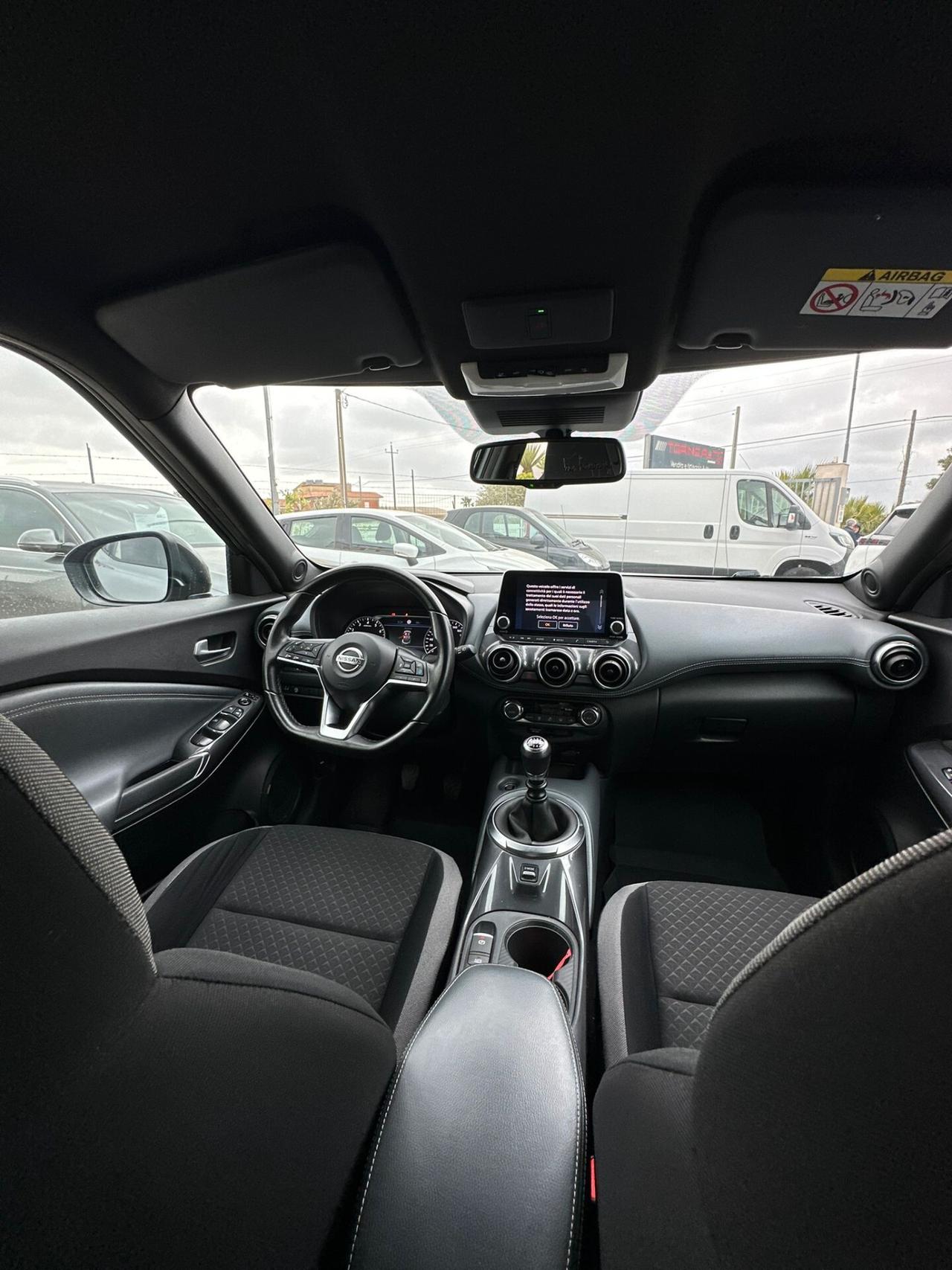 Nissan Juke 1.0 DIG-T 117 CV N-Connecta