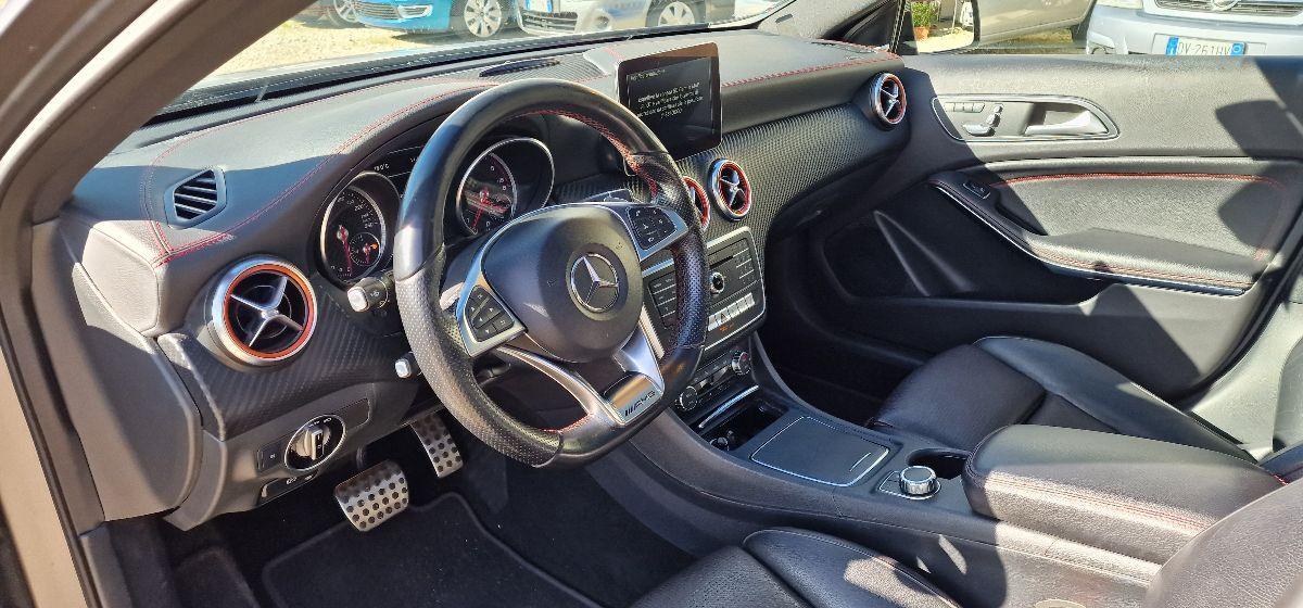 MERCEDES Classe A 200 d Automatic Premium