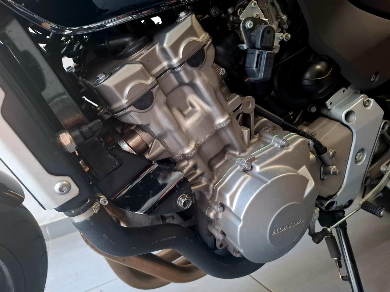 Honda hornet 600