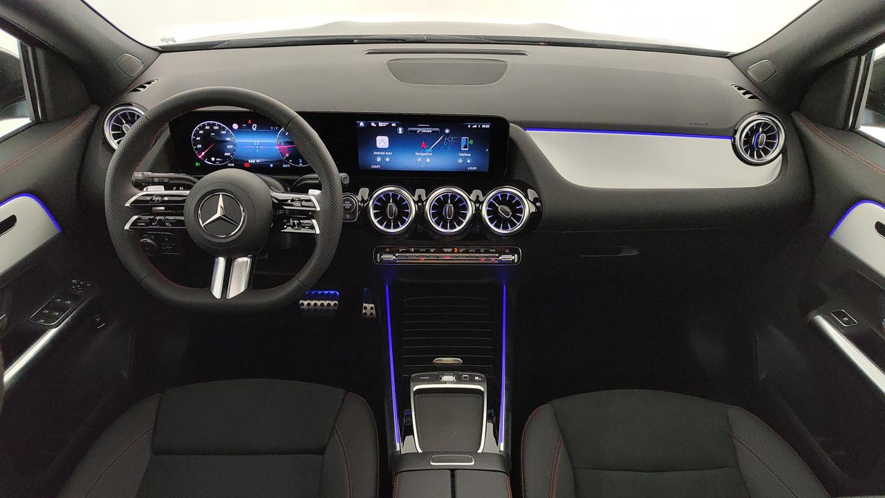 Mercedes-Benz GLA 200 d automatic