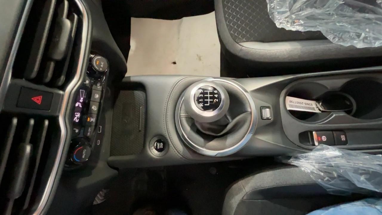 Nissan Juke 1.0 DIG-T 114 CV N-Connecta