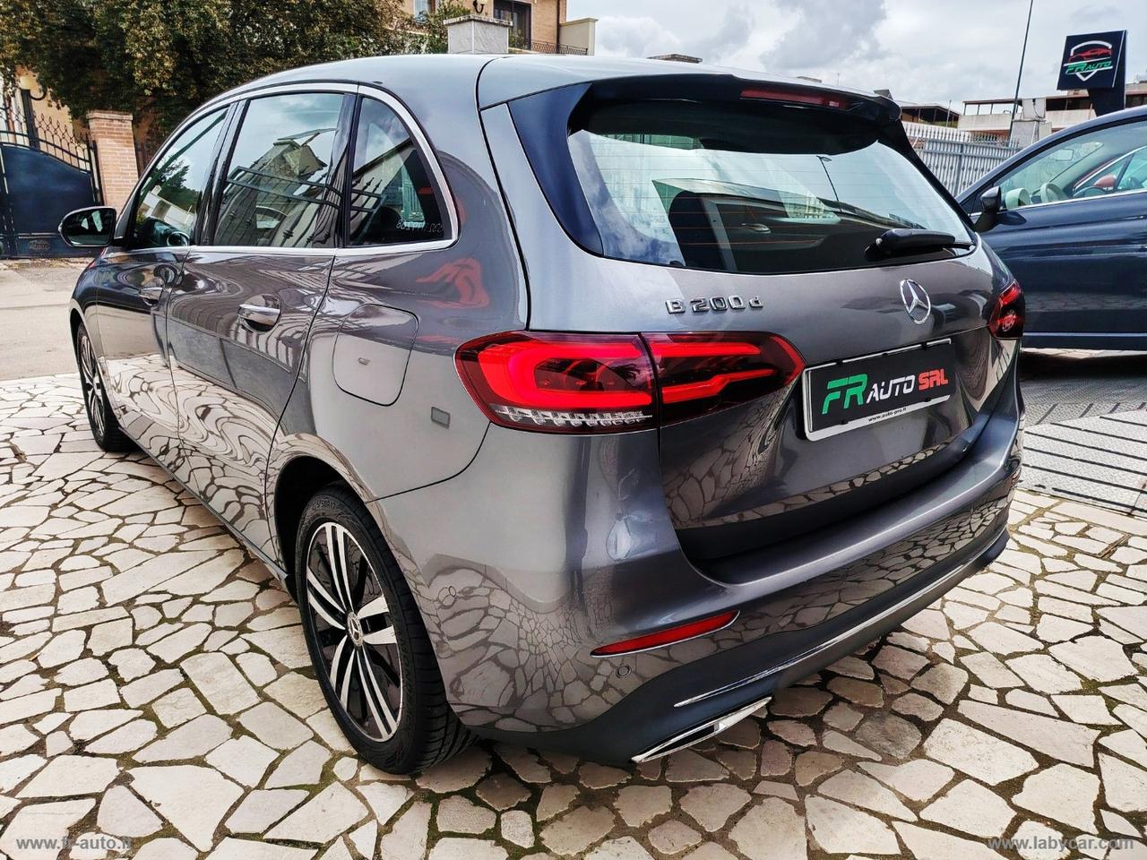 MERCEDES-BENZ B 200 d Automatic Executive