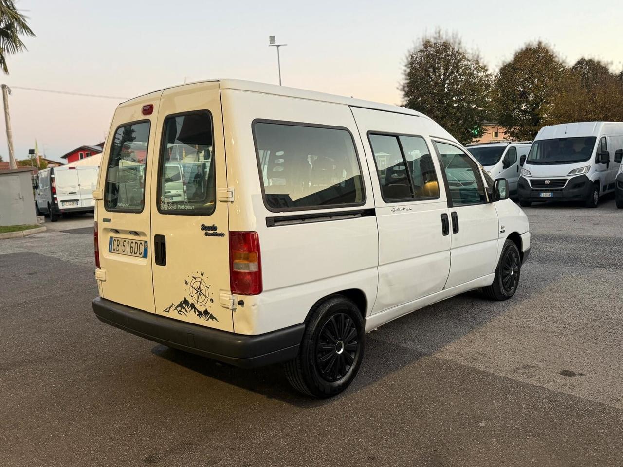 Scudo 2.0 JTD (94 CV) Combi 8 posti