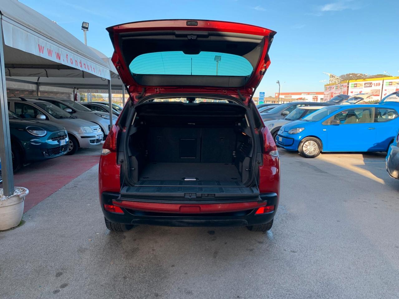 Peugeot 3008 1.6 HDi 115CV Allure