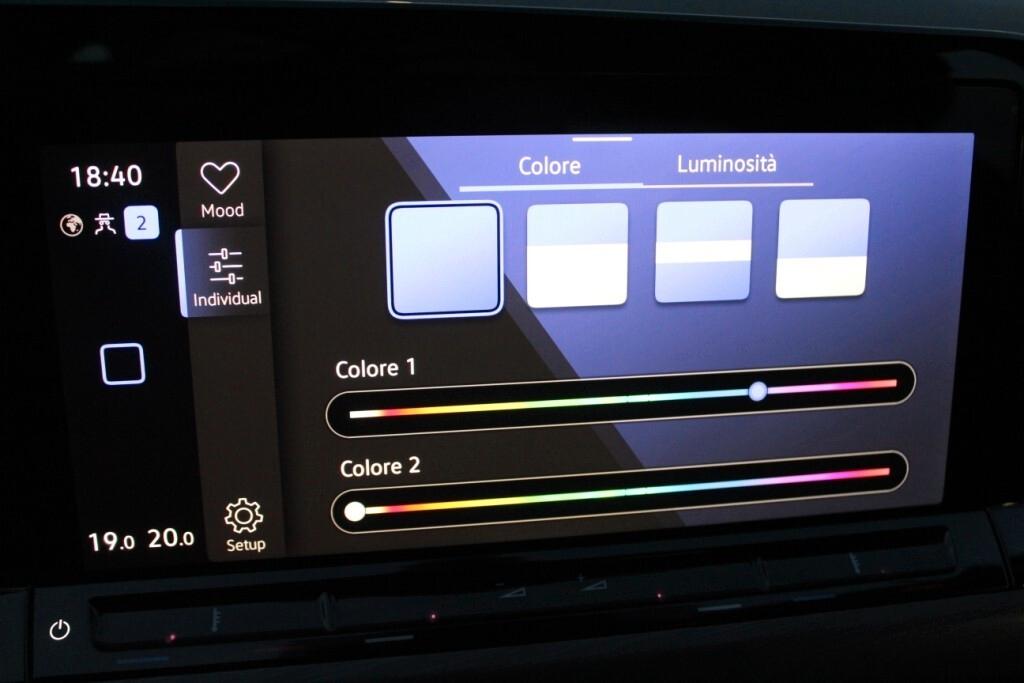 VOLKSWAGEN GOLF TDI 115cv *Barra LED centrale