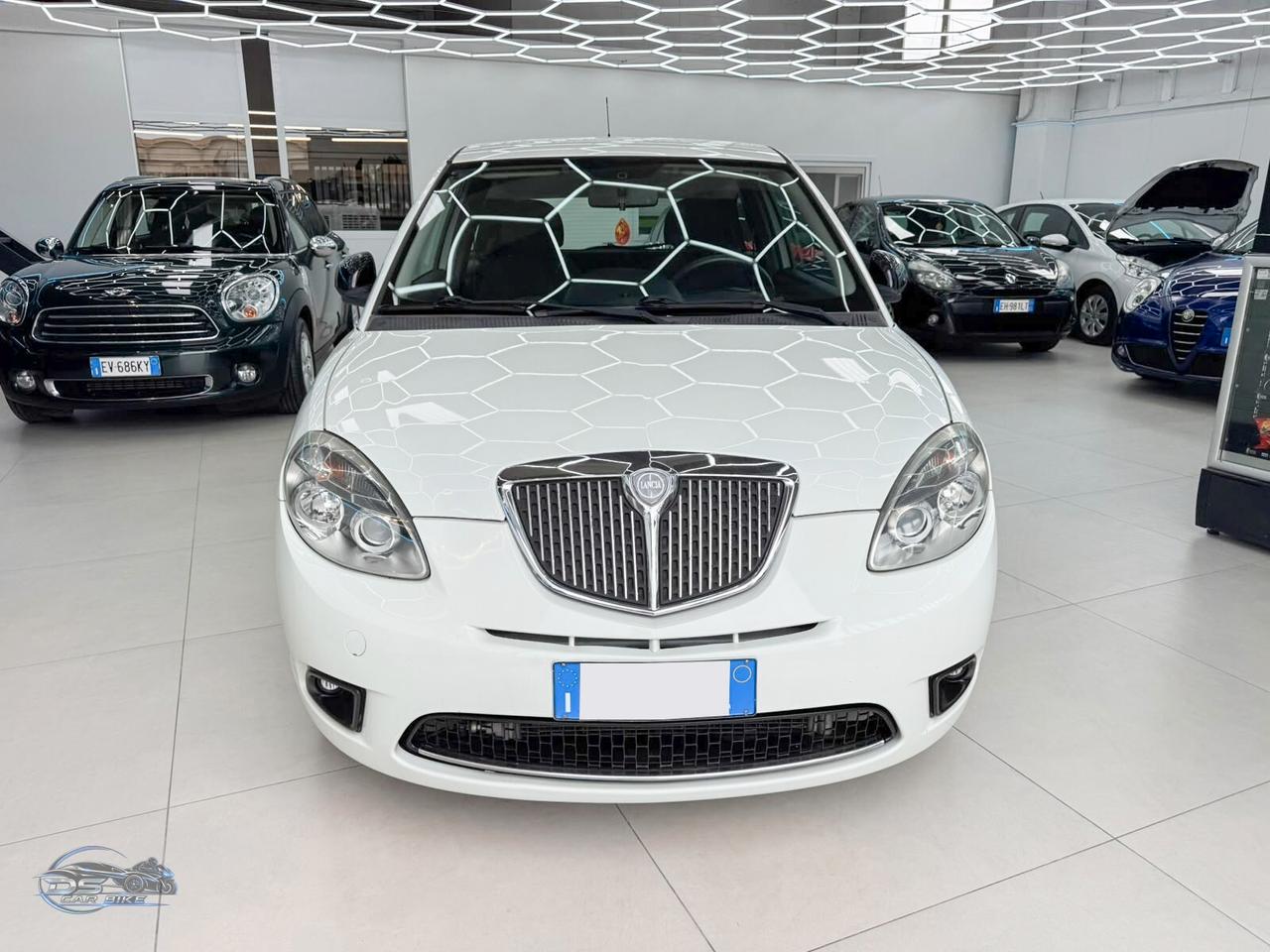 Lancia Ypsilon 1.2 69 CV Elle