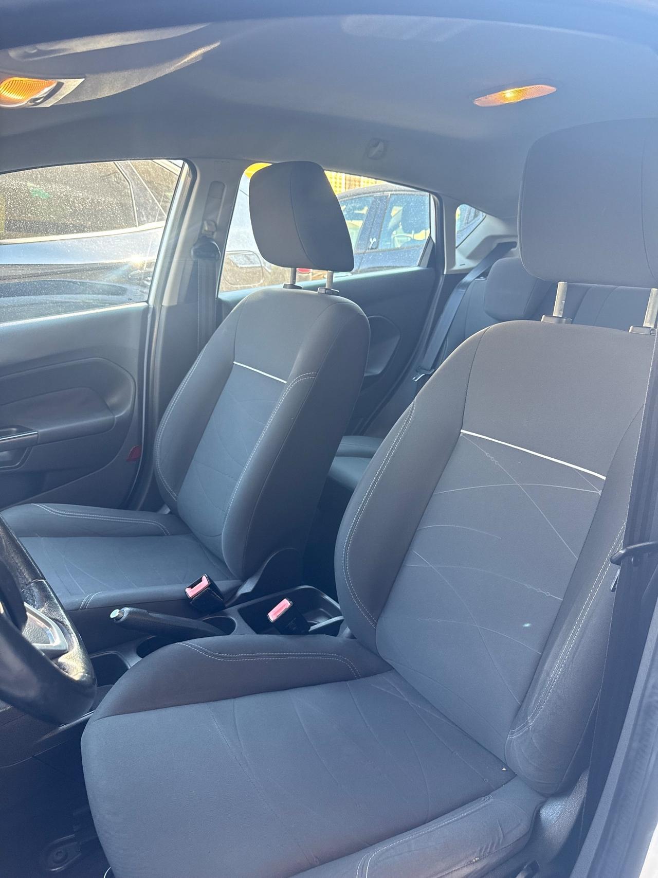 Ford Fiesta 1.2 60CV Benzina- GPL