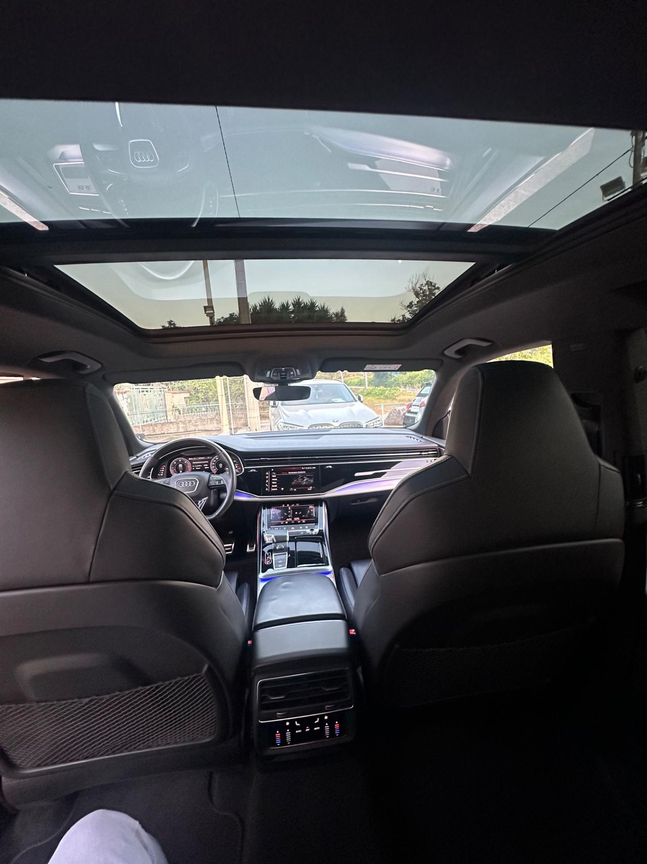 Audi Q8 50 TDI 286 CV quattro tiptronic Sport