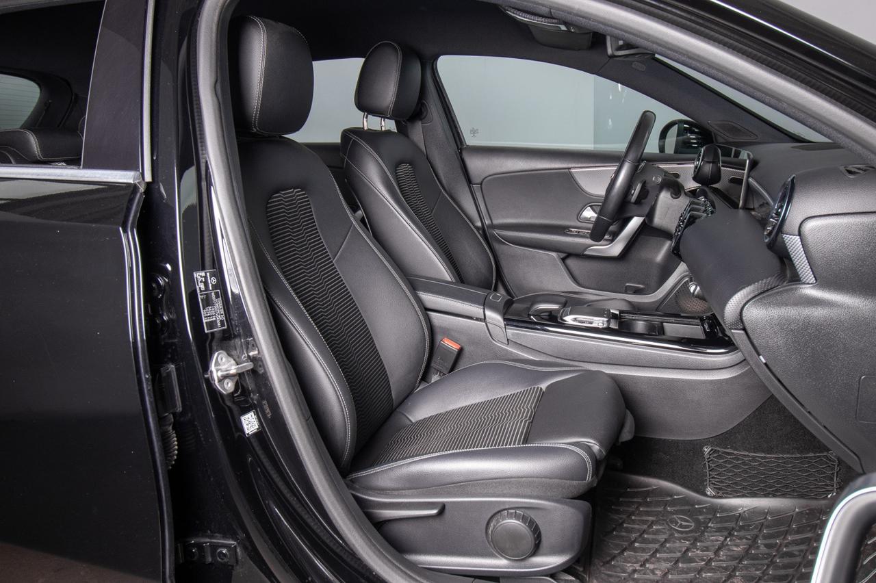 Mercedes-Benz A 180 D Sport Auto 116cv