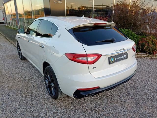 MASERATI Levante V6 Diesel 250 CV AWD Gransport