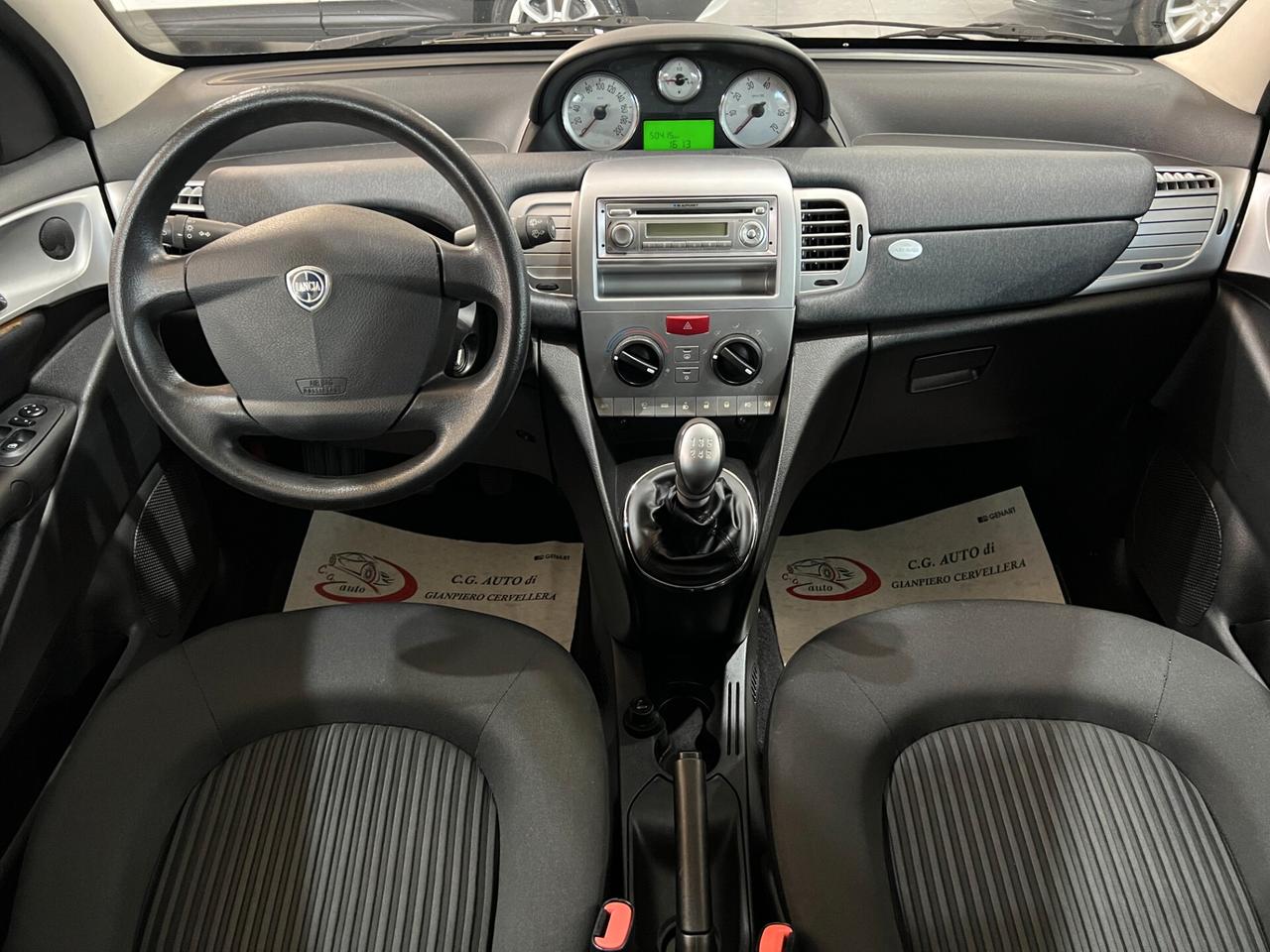 Lancia Ypsilon 1.2 60 CV - ELLE - 2010