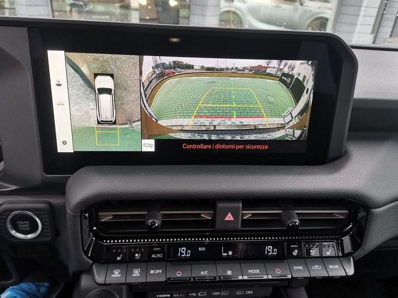 Toyota Land Cruiser Land Cruiser 2.8 D4D A/T AWD First Edition