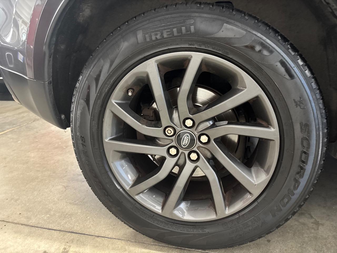 Land Rover Discovery Sport 2.0 TD4 HSE Luxury