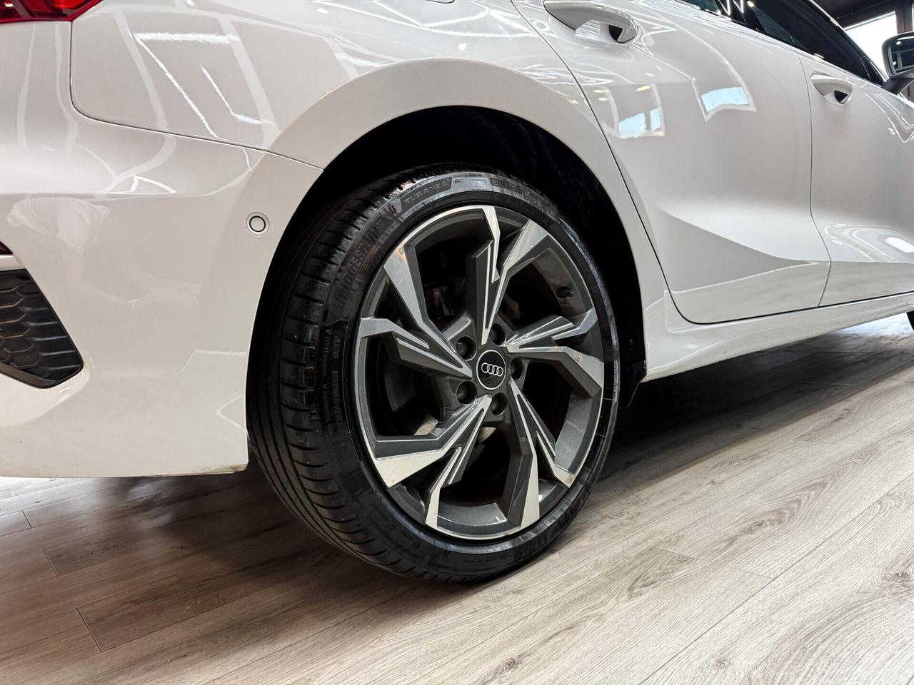 Audi A3 SPB 30 TFSI S LINE S Tronic