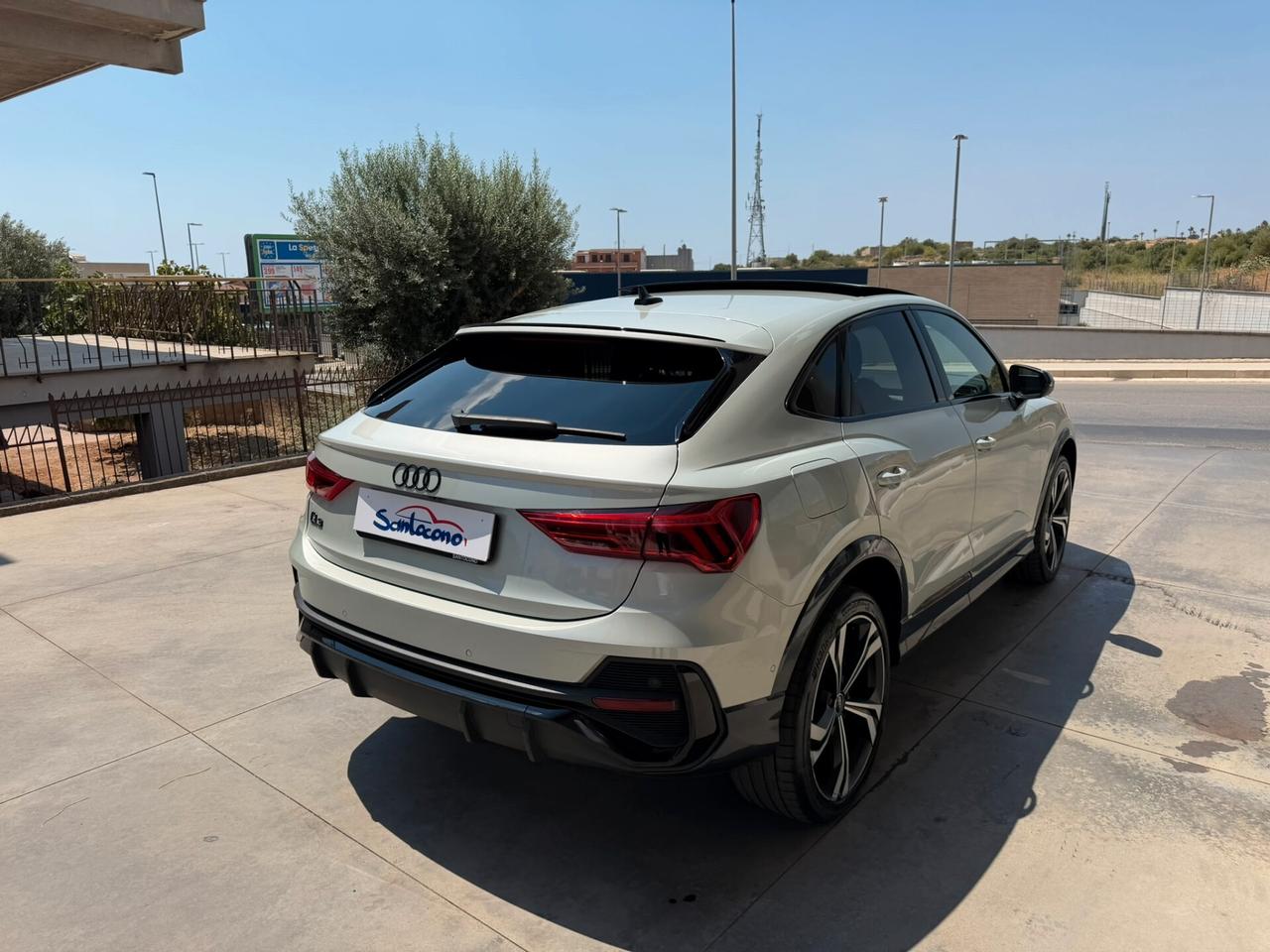 Audi Q3 SPB 45 TFSI e S tronic line edition