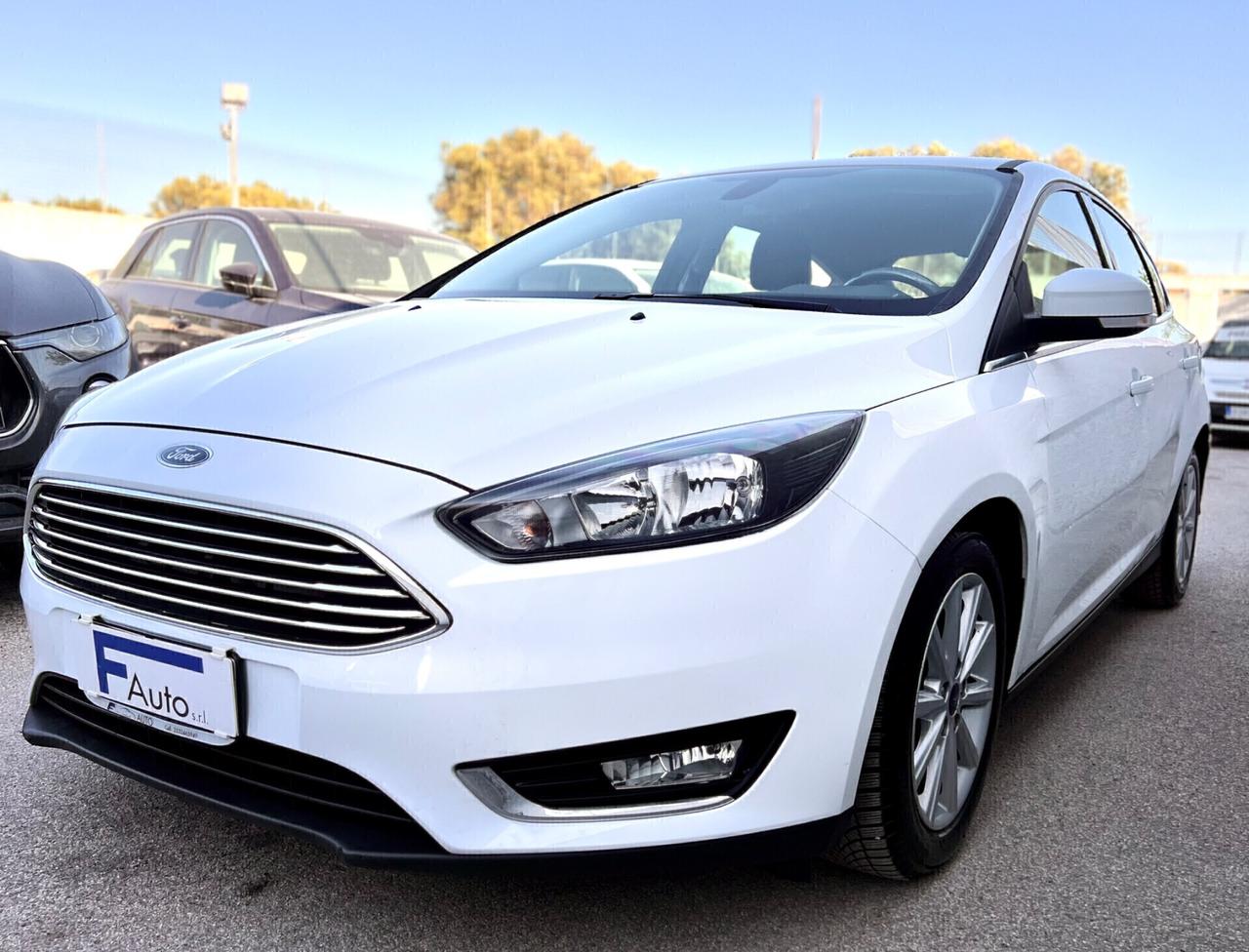 Ford Focus 1.5 TDCi 120 CV Start&Stop Powershift Business