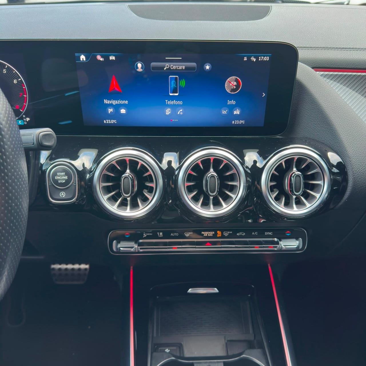 Mercedes-benz GLA 250 Automatic 4Matic AMG Line Premium