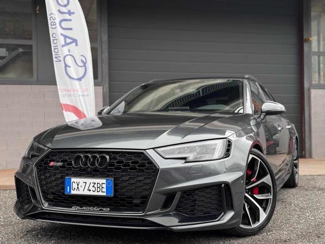 AUDI RS4 4 Avant